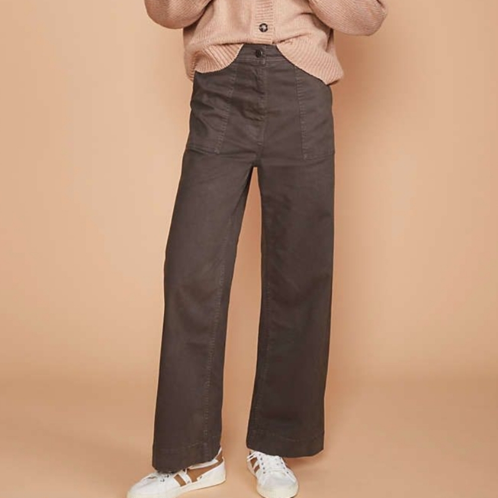NWT Lou & Grey twill high-rise slim wide leg pants size 6